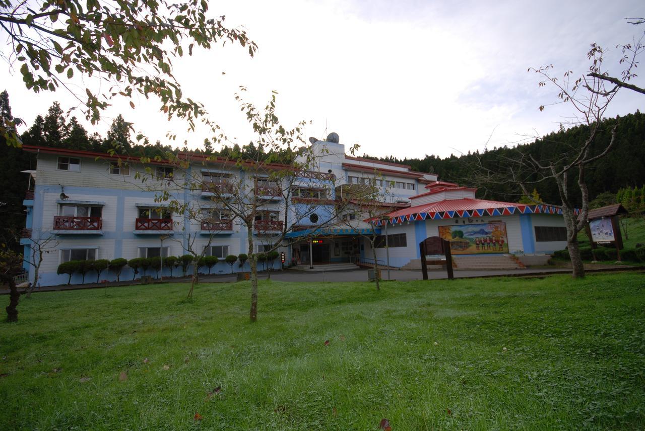 Alishan Youth Activity Center Zhongzheng  Esterno foto