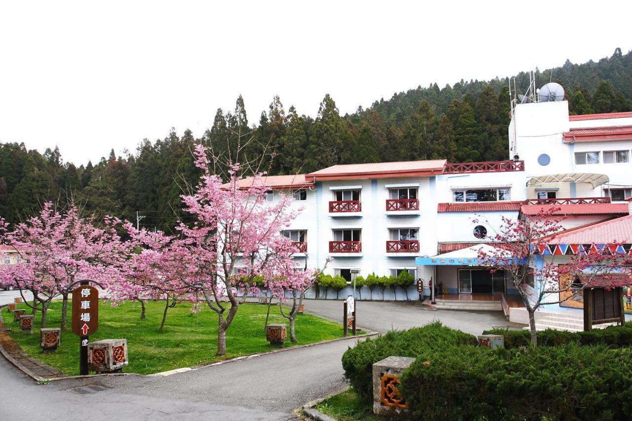 Alishan Youth Activity Center Zhongzheng  Esterno foto