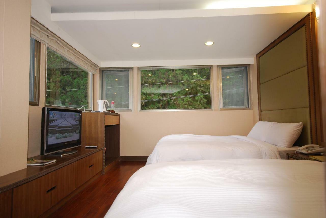 Alishan Youth Activity Center Zhongzheng  Esterno foto